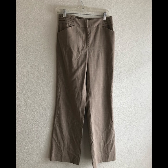 Tahari Fitted SUIT size 4 - Picture 3 of 5